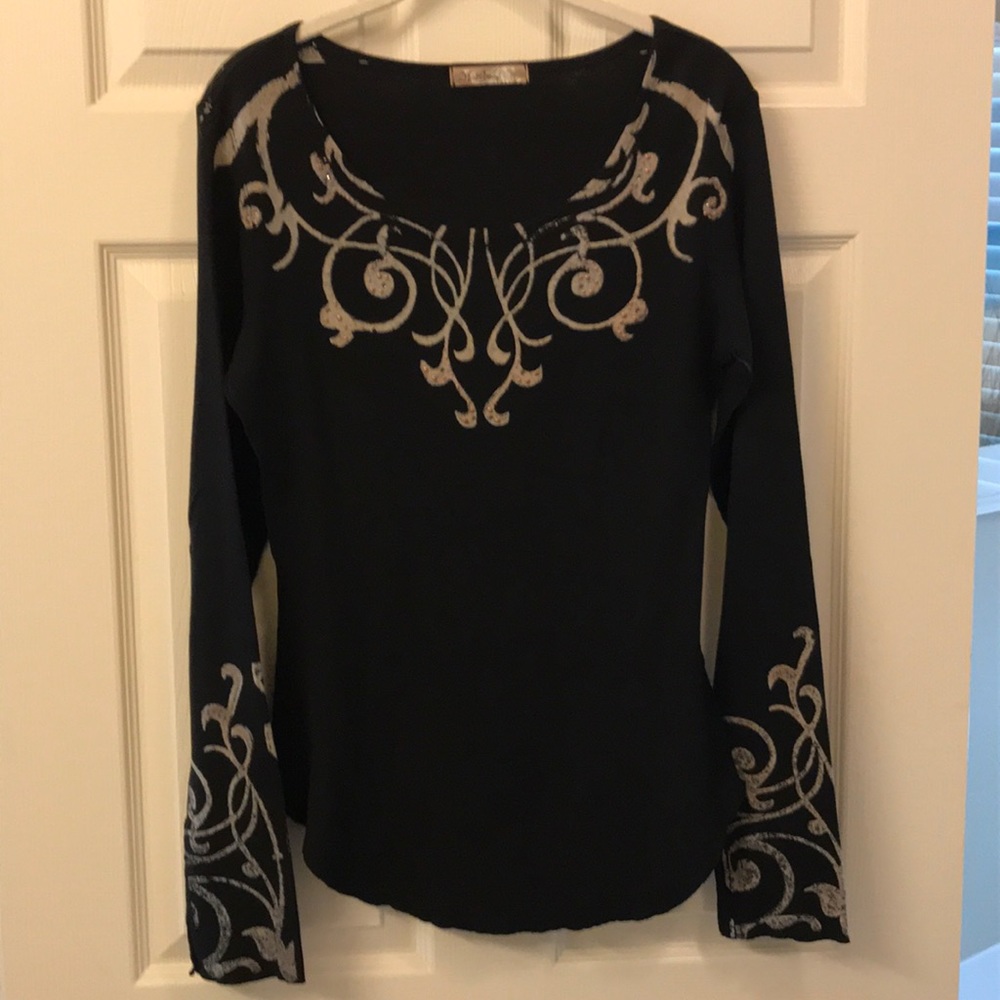 Black Long Sleeved Scrolled Tee